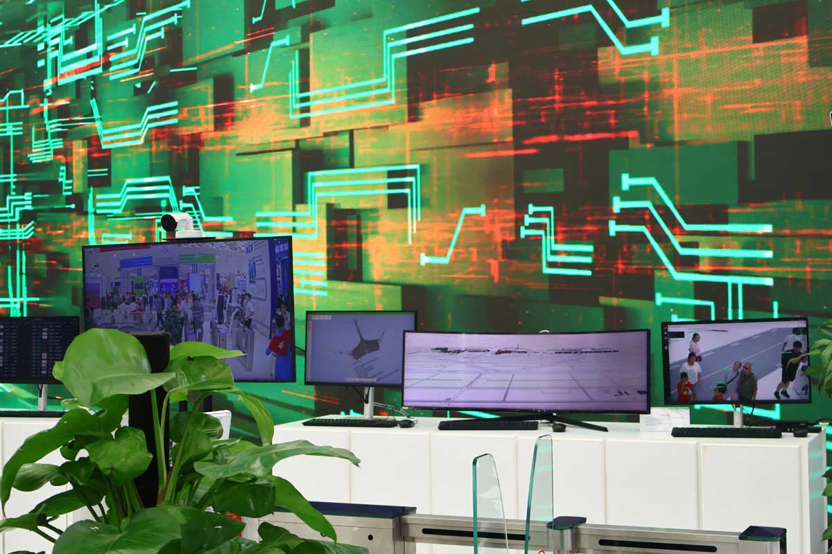 Digital screens display data