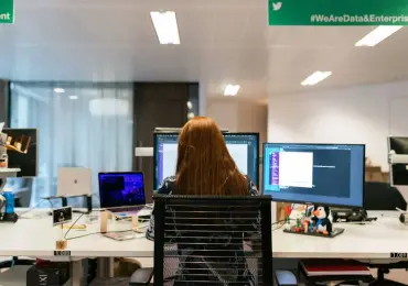 How an Efficient Office Space Should Look Like for CMS Developers