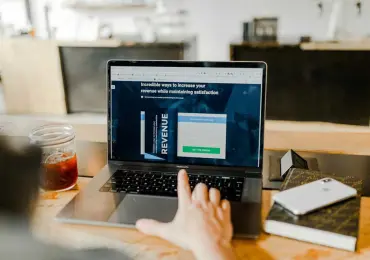 Don't Hire That PPC Specialist: Why Partnering is Smarter Than Recruiting