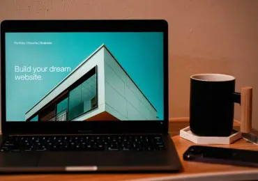 How Web Design Helps Realtors Win More Customers Online