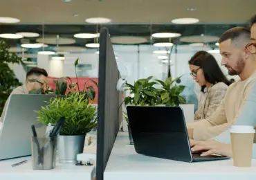 Scale Smarter: How Modern Businesses Grow Without Burning Out