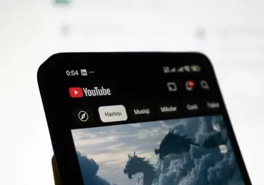 Scaling Your Store: How E-commerce Brands Use YouTube Ad Intelligence to Find Winning Creatives Faster