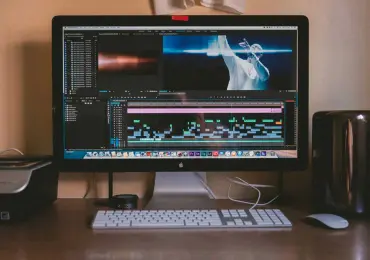 YouCam Online Editor: AI Powered Tool for Image & Video Creation