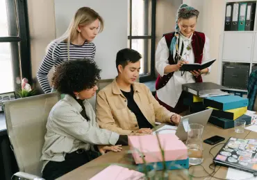 Smart Supply Chains: How Efficiency and Sustainability Work Together