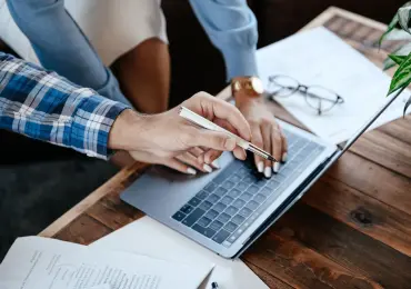 7 Best DocuSign Alternatives for Businesses in 2026