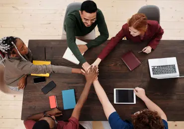 12 Tips to Maximize Your Digital Marketing ROI